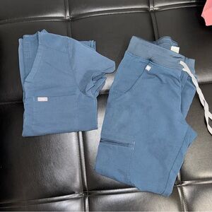 Figs XS Dark Harbor SCRUBS set